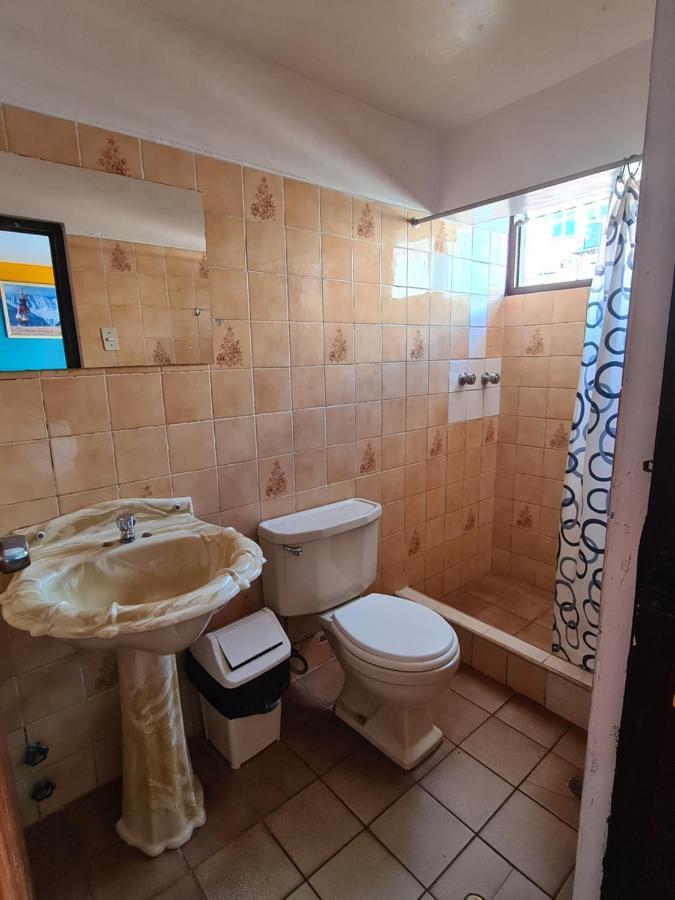 Big Mountain Hostel Уарас Экстерьер фото
